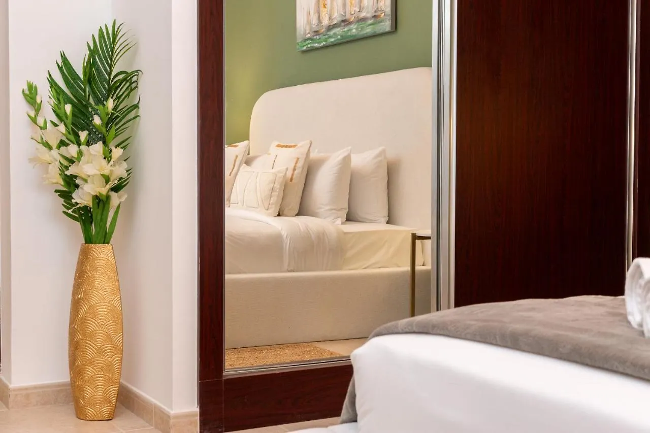 아파트 Attractive 1Br With Sea View Near Barasti Beach Club 두바이 아랍에미리트